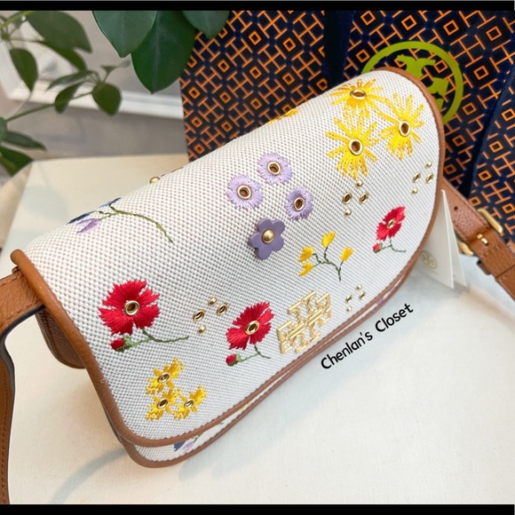 ✨🎀NeW! Tory Burch Britten Floral Small Canvas Saddle Bag - Picture 7 of 12